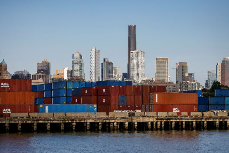 US ports extend delivery hours as strike threat looms