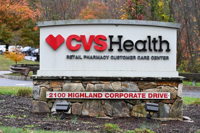 Glenview to meet top CVS execs, propose operational improvements, WSJ reports