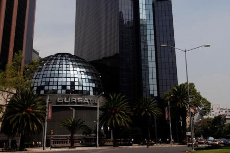 Mexico stocks higher at close of trade; S&P/BMV IPC up 0.75%