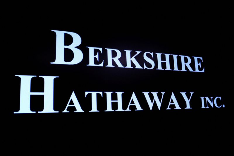 Berkshire Hathaway raises $1.9 billion in Samurai bonds, set to boost Japan bets