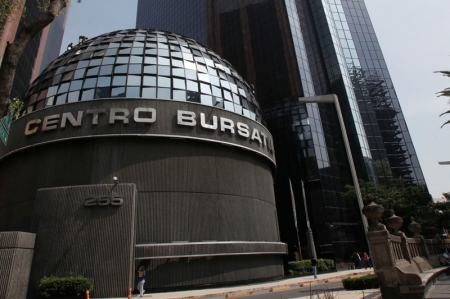 Mexico stocks lower at close of trade; S&P/BMV IPC down 1.01%