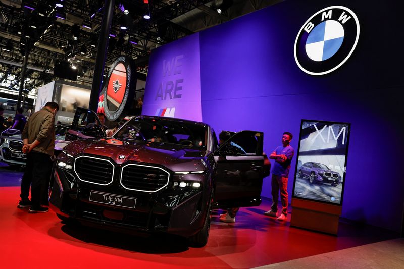 BMW quarterly profit misses expectations due to weak China sales, brake issues