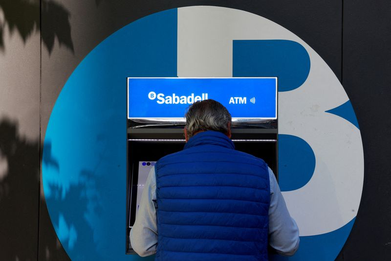 Sabadell’s board meets to discuss transferring HQ back to Catalonia