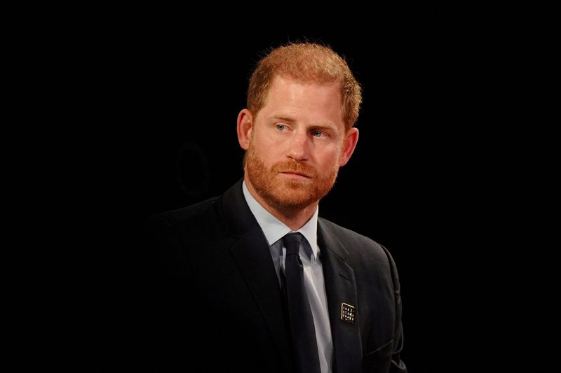 Prince Harry settles lawsuit with Murdoch papers after apology