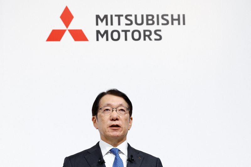 Mitsubishi Motors considering not joining planned Nissan-Honda merger, sources says